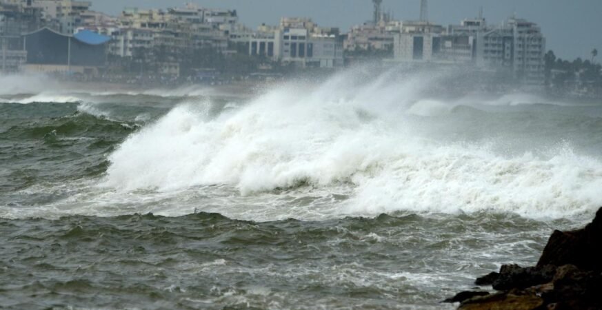 High waves and storm surge hitting Indian coastline during Cyclone Ditwah
