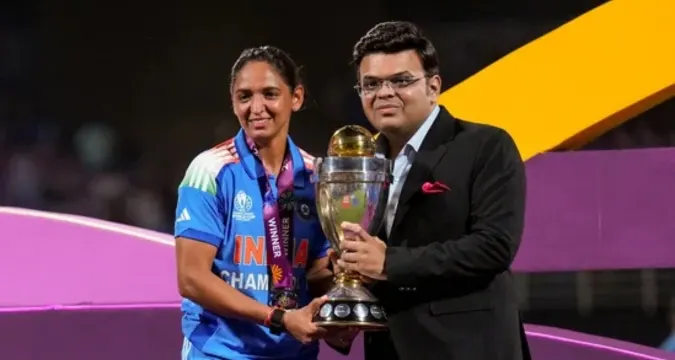 Harmanpreet Kaur lifting ICC Women’s World Cup trophy 2025