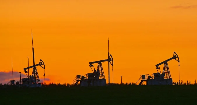 Rosneft and Lukoil logos representing impact of U.S. sanctions on India’s oil supply