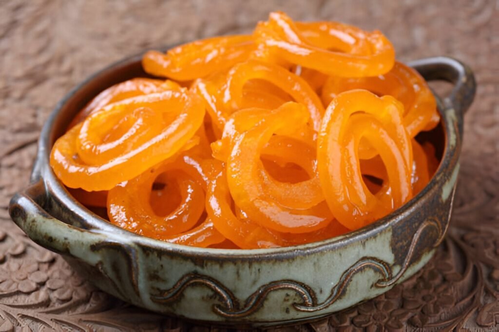 Homemade Jalebi recipe for Dhanteras and Diwali sweets platter